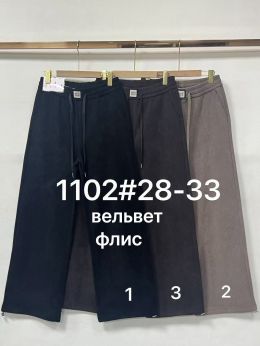 1102 # выбор цвета женские вельветовые штаны на флисе (Fudeyan, 6 ед, размеры полубатал: 28-33) выдача на следующий день фото